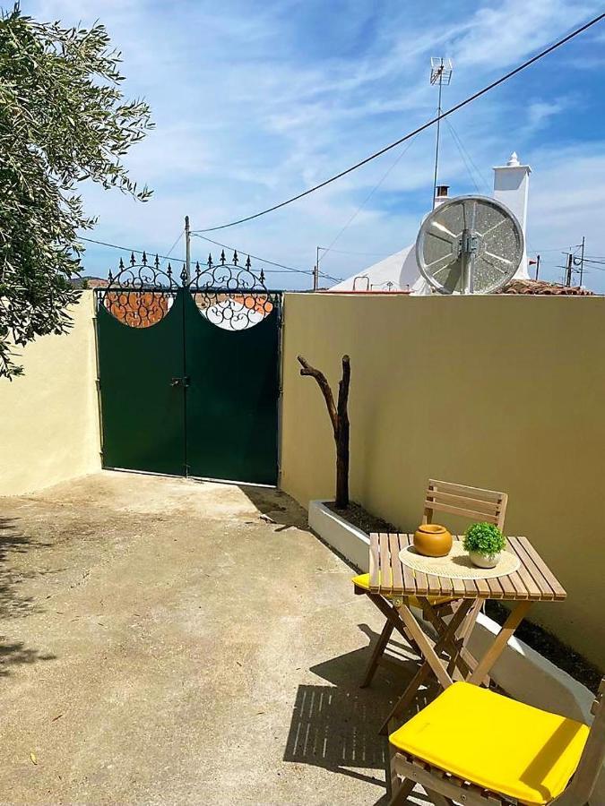 レゲンゴス・デ・モンサラーシュ Casa Da Avo Pipaヴィラ エクステリア 写真